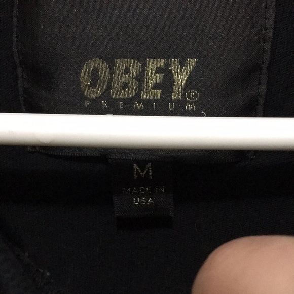 premium obey vintage premium t-shirt - Picture 2 of 4